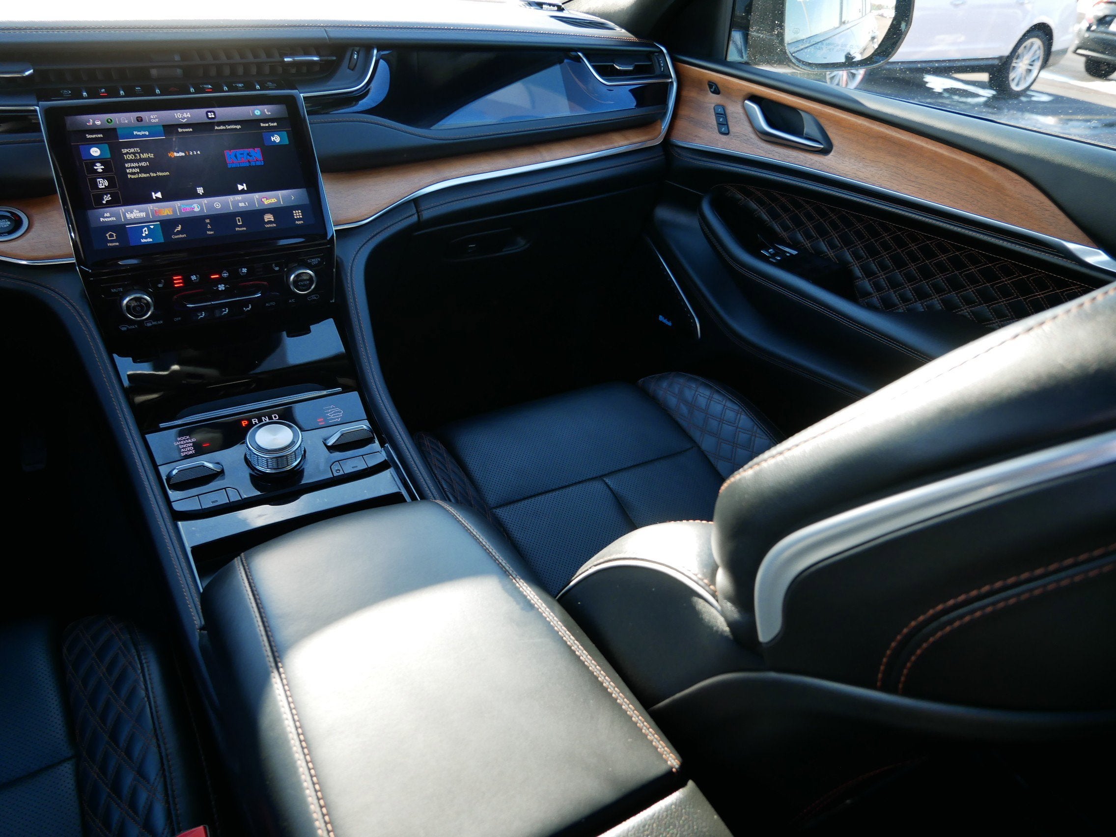 2023 Jeep Grand Cherokee Summit Reserve