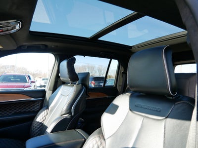 2023 Jeep Grand Cherokee Summit Reserve