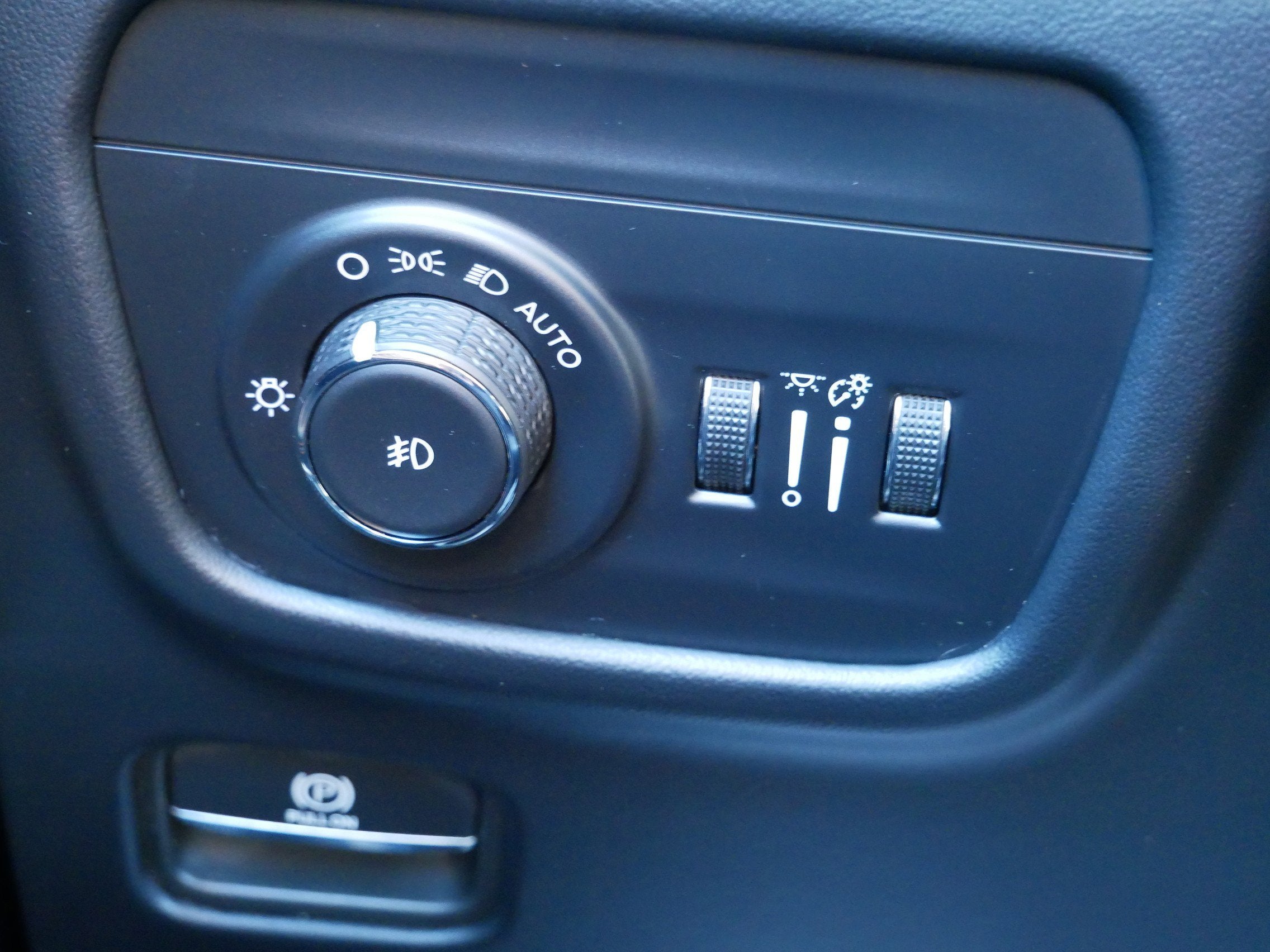 2023 Jeep Grand Cherokee Summit Reserve