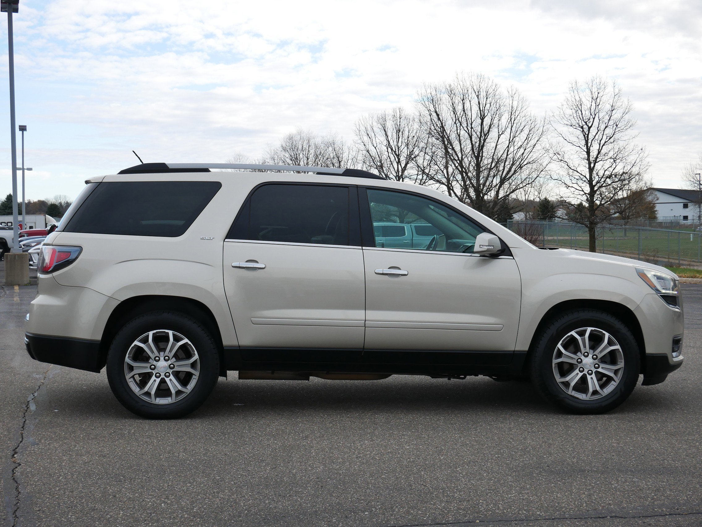 2013 GMC Acadia SLT