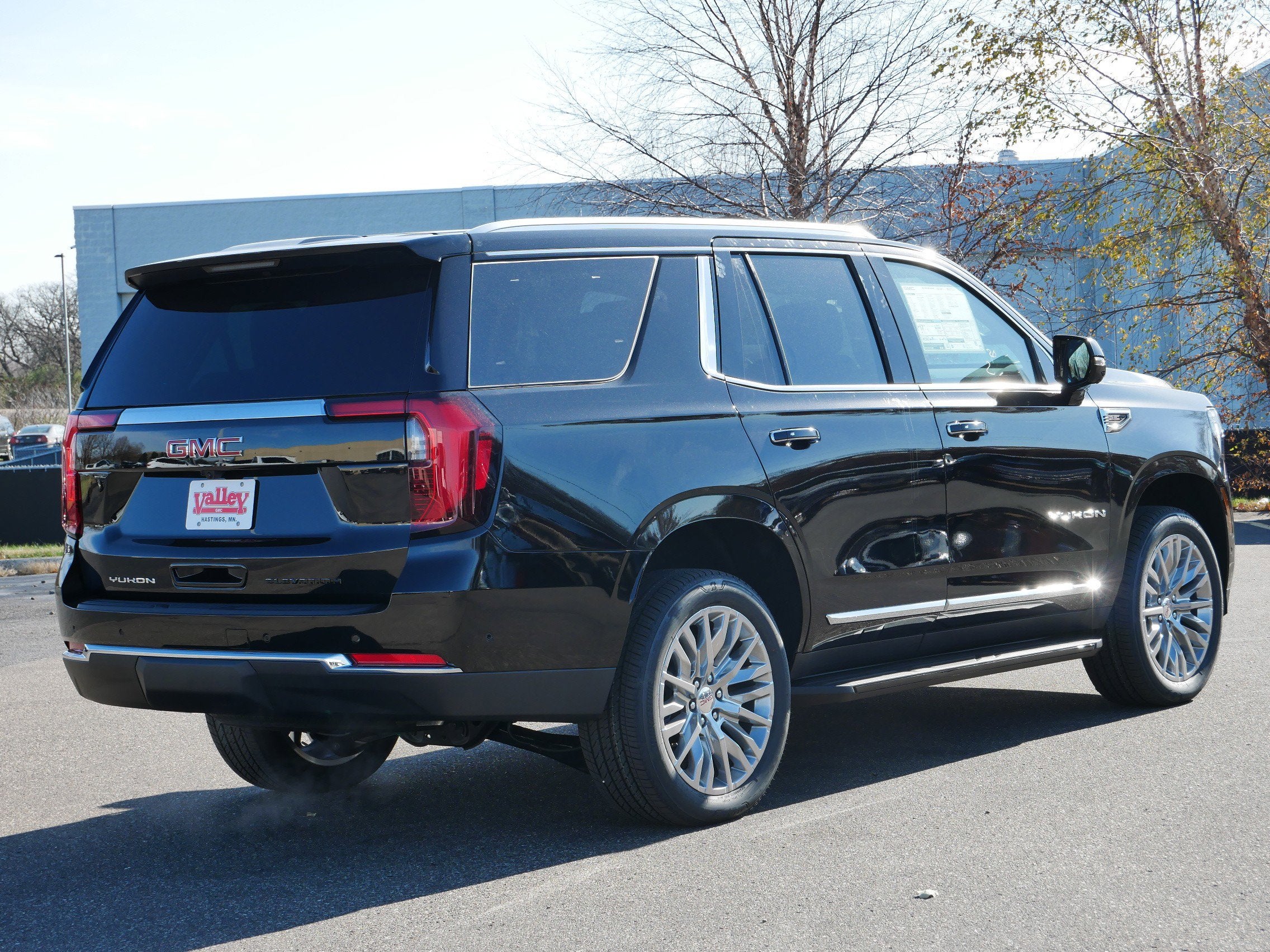 2026 GMC Yukon Elevation