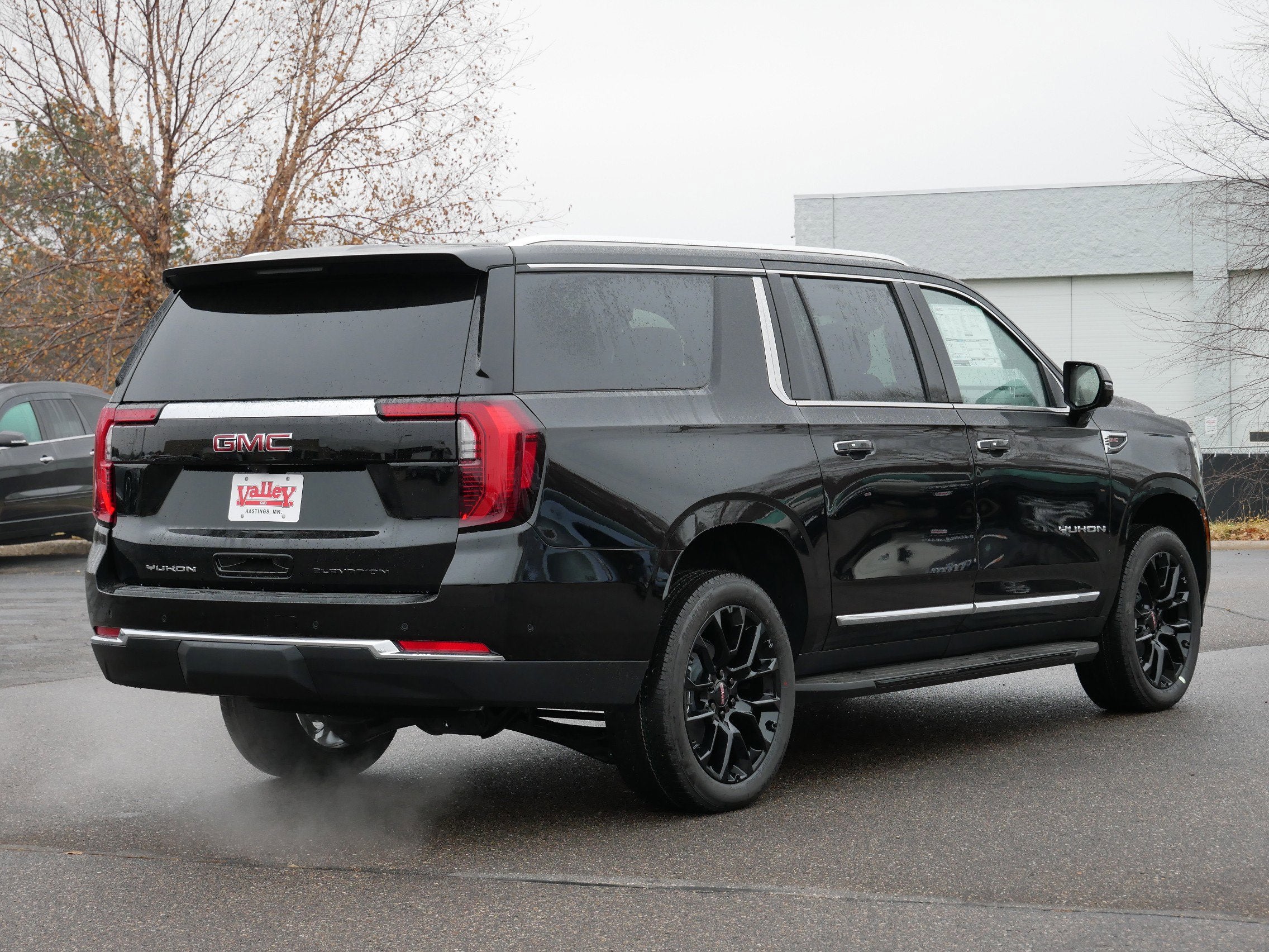 2026 GMC Yukon XL Elevation