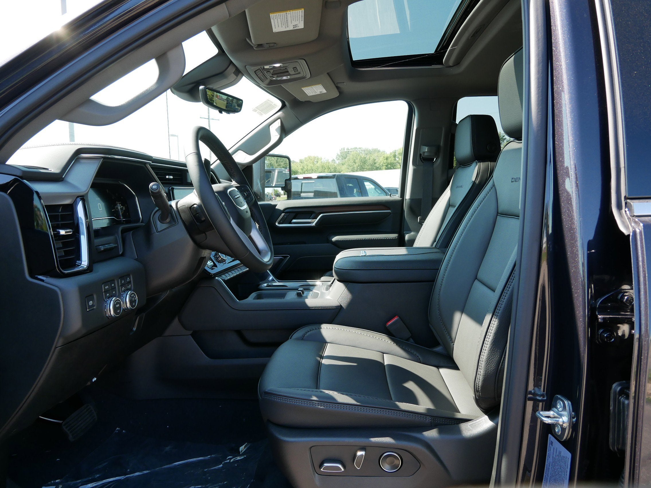 2025 GMC Sierra 3500 HD Denali