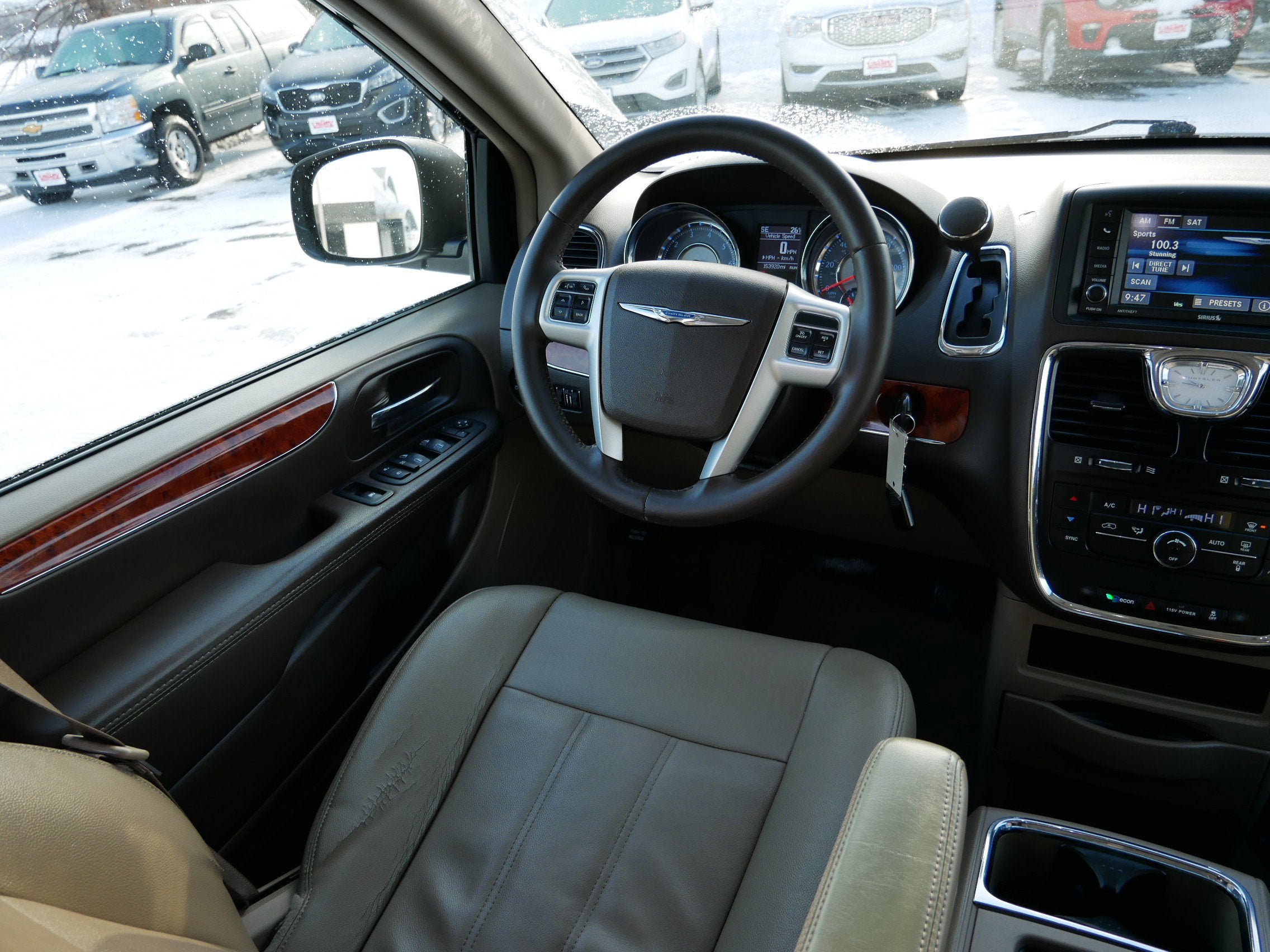 2014 Chrysler Town & Country Touring