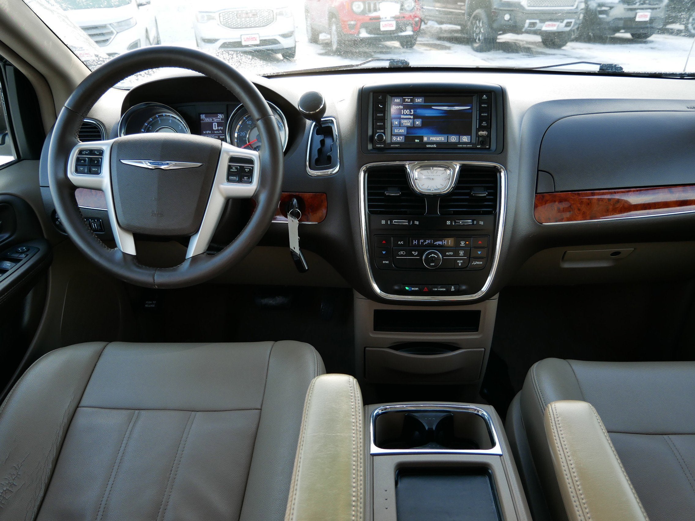 2014 Chrysler Town & Country Touring