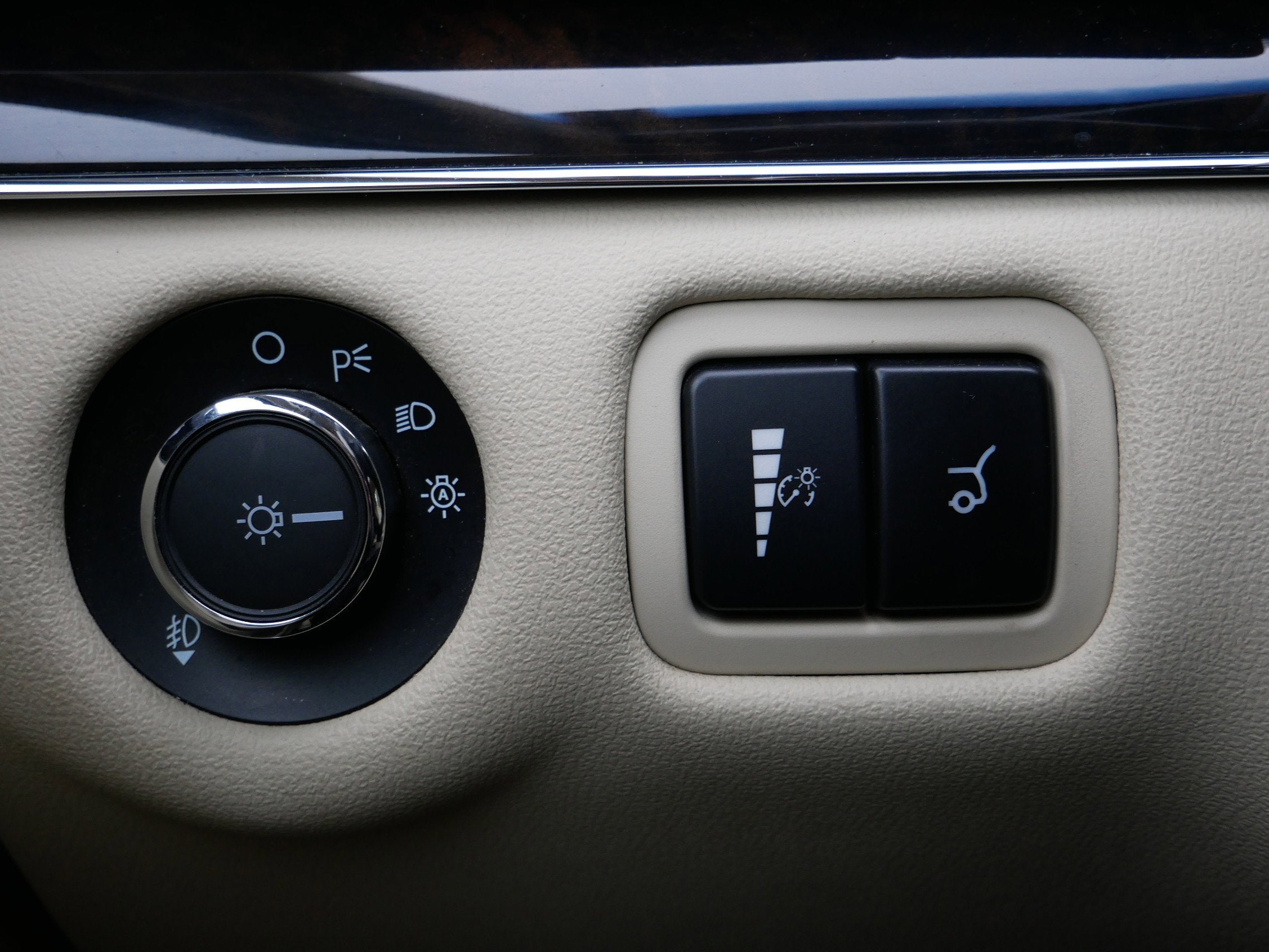 2019 Lincoln MKT Reserve