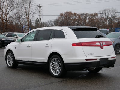 2019 Lincoln MKT Reserve