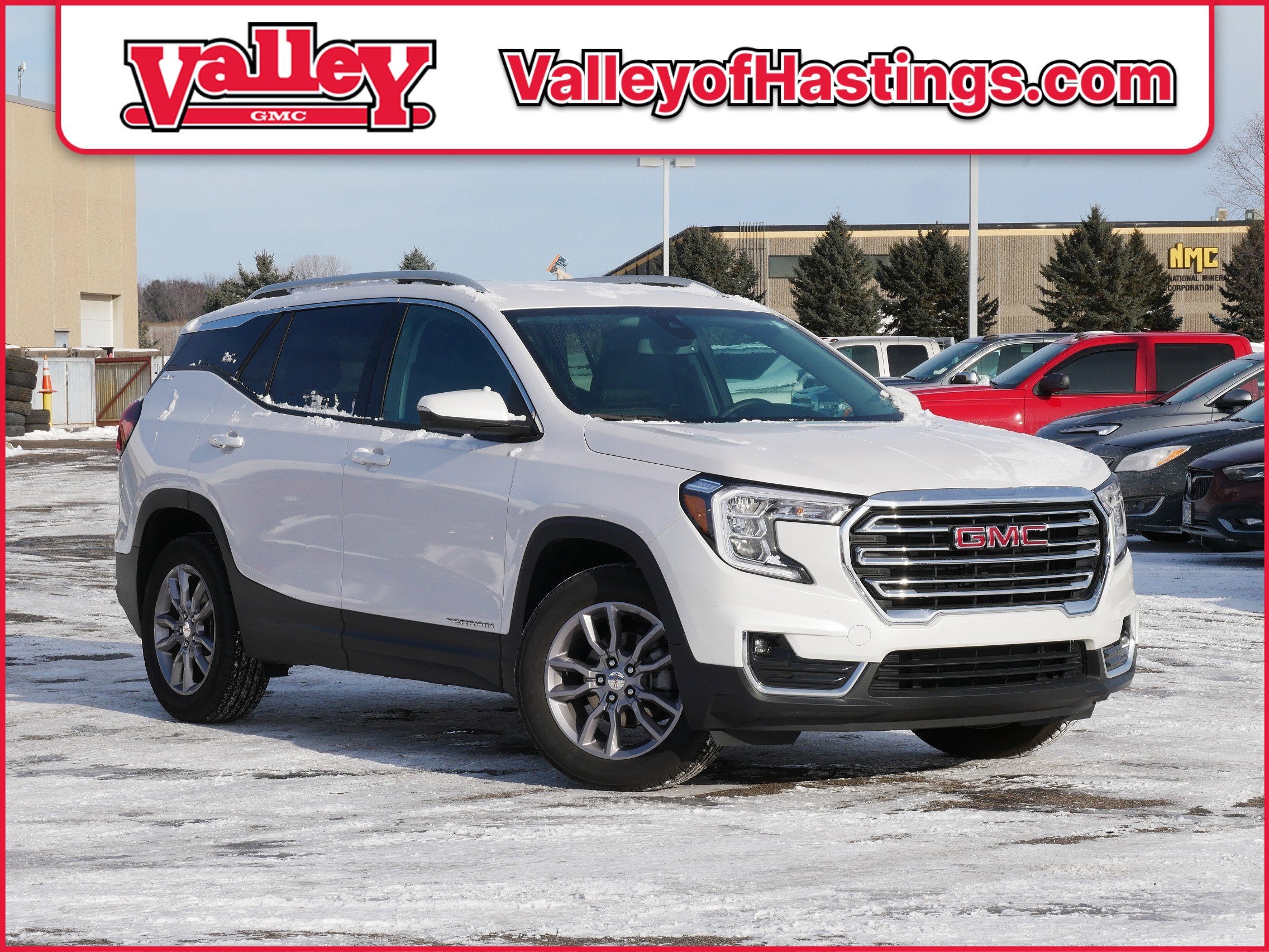 2024 GMC Terrain SLT