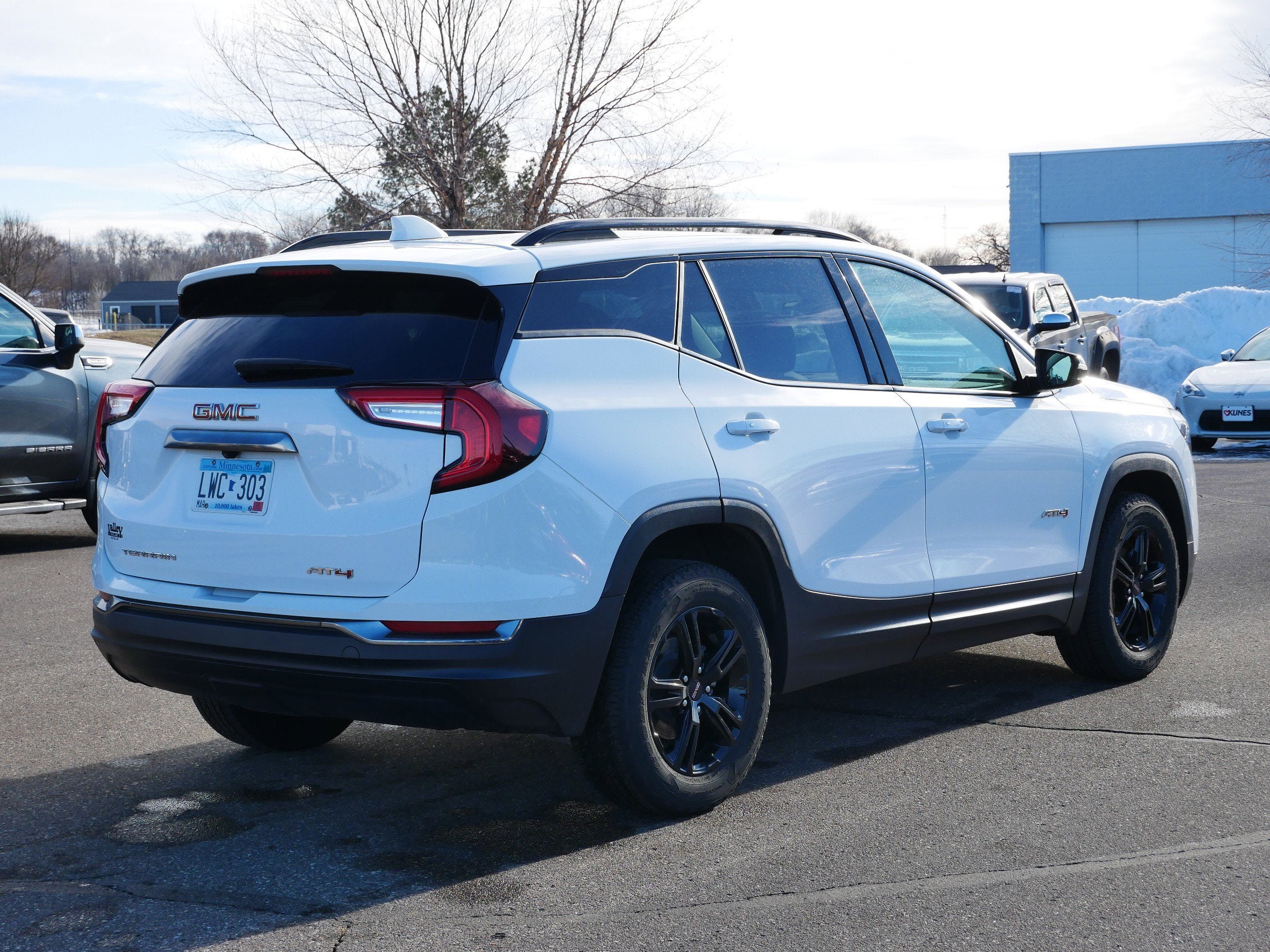 2023 GMC Terrain AT4