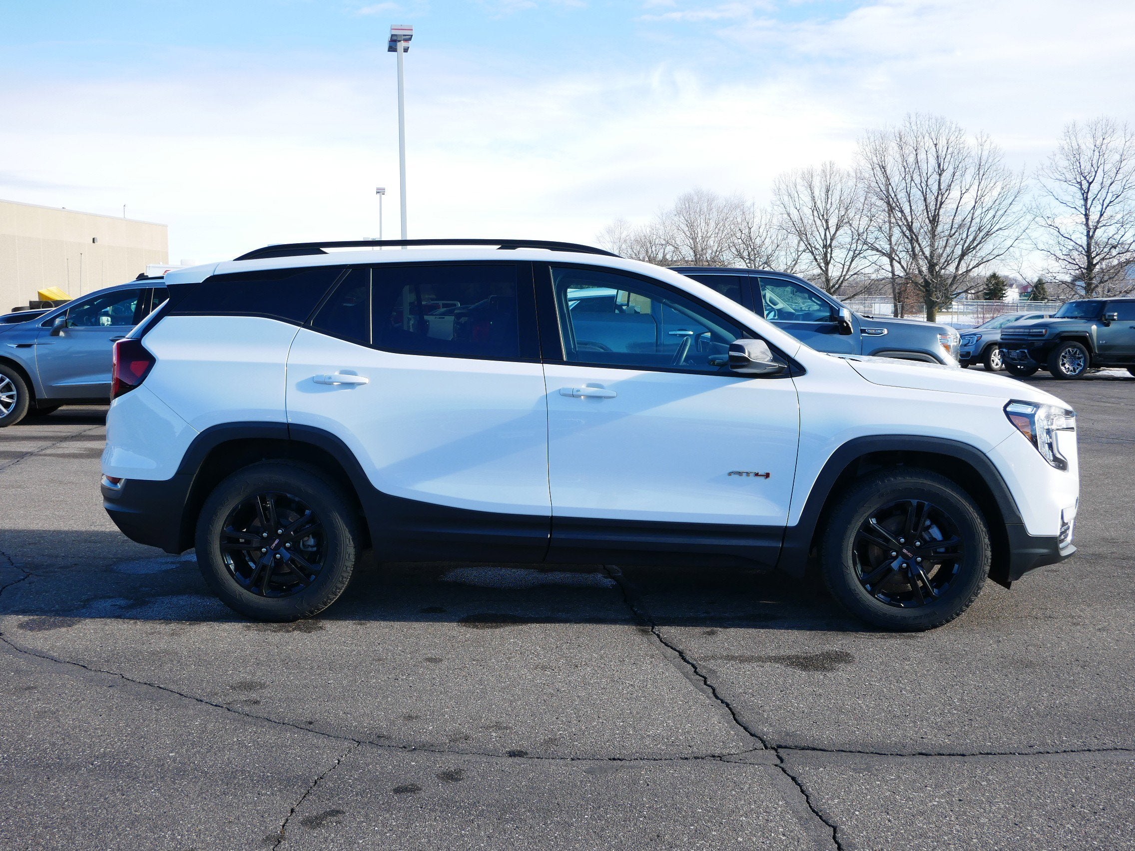 2023 GMC Terrain AT4