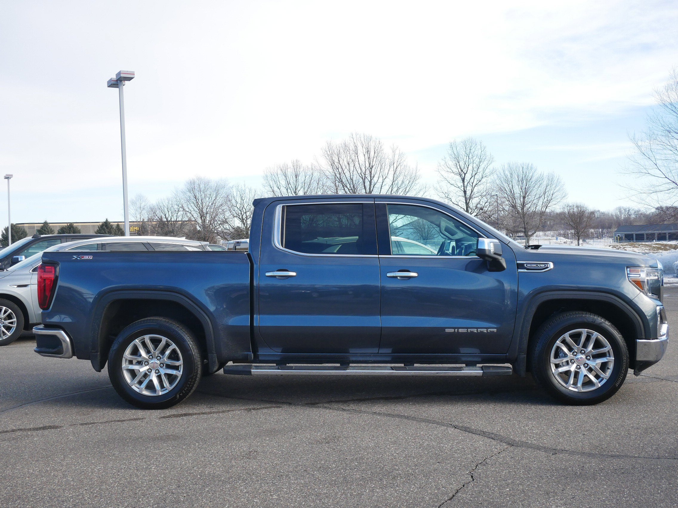 2019 GMC Sierra 1500 SLT