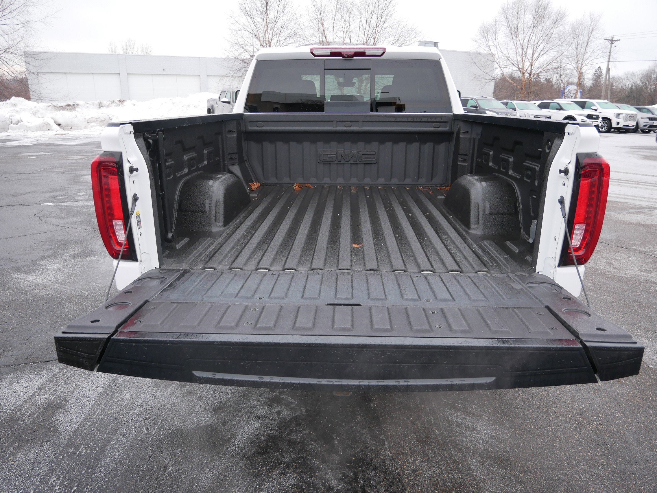 2021 GMC Sierra 1500 SLT