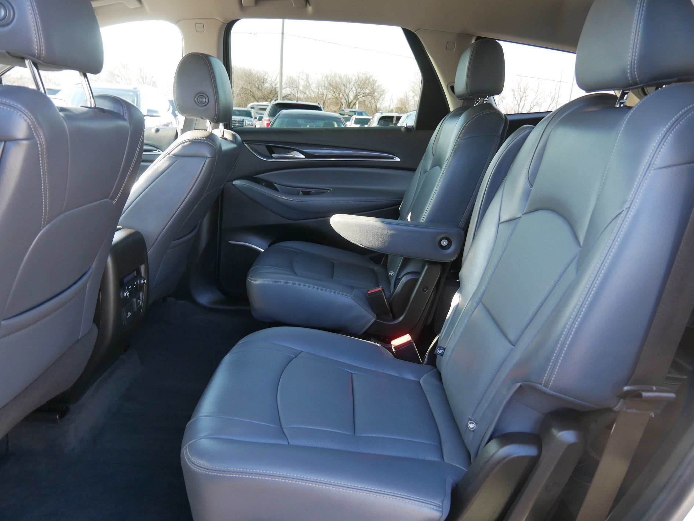 2020 Buick Enclave Essence