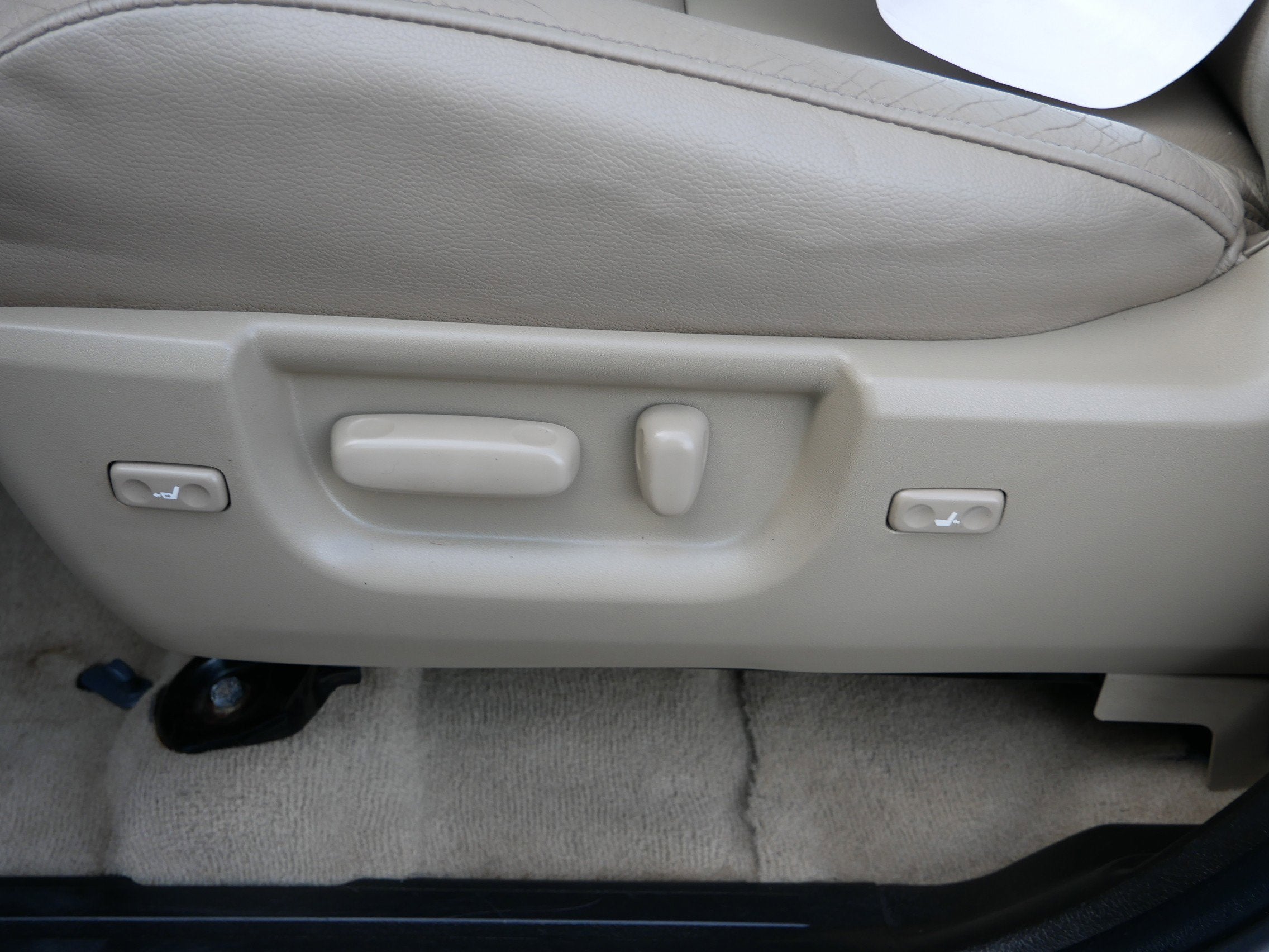 2010 Toyota Tundra 4WD Truck LTD