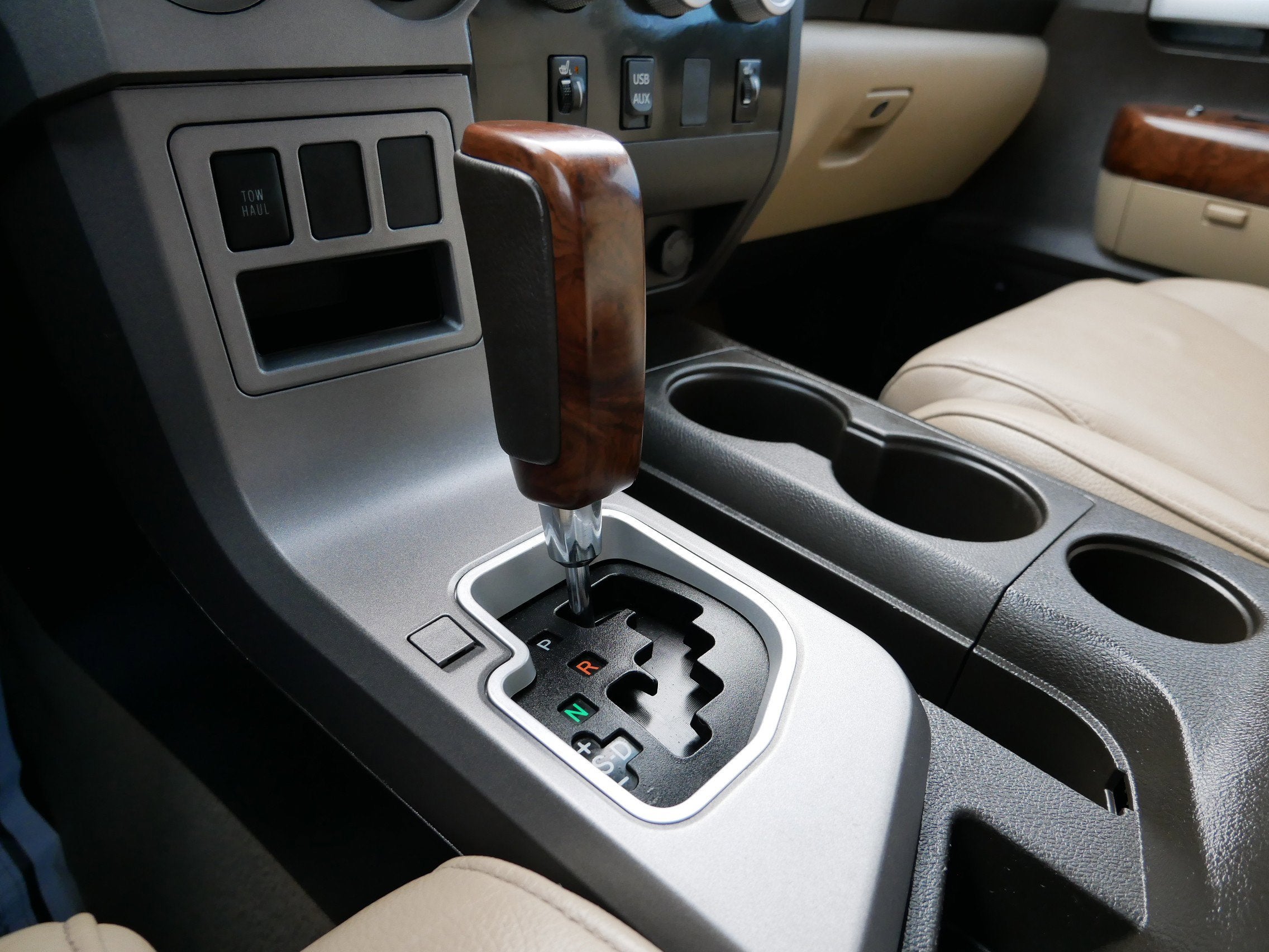 2010 Toyota Tundra 4WD Truck LTD